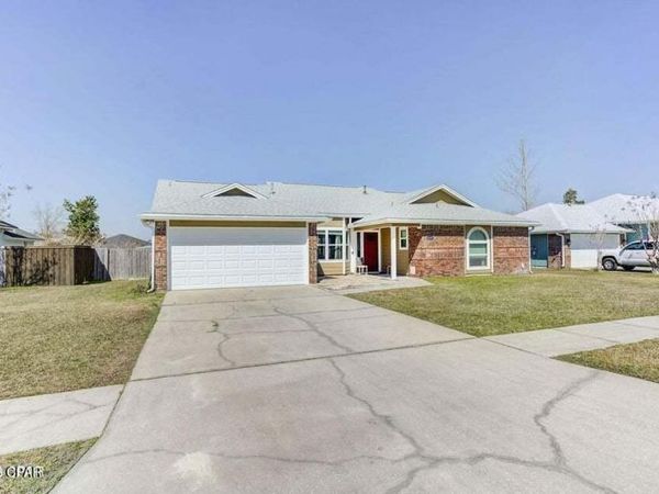 8107 Heritage Woods Lane , Panama City, FL 32404