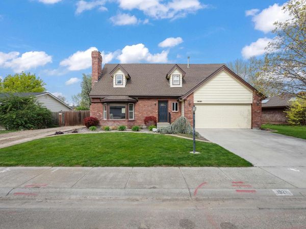 1921 N Incline Way, Meridian, ID 83646