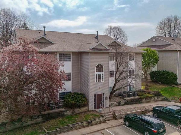 429-451 S Scott Boulevard, Iowa City, IA 52245