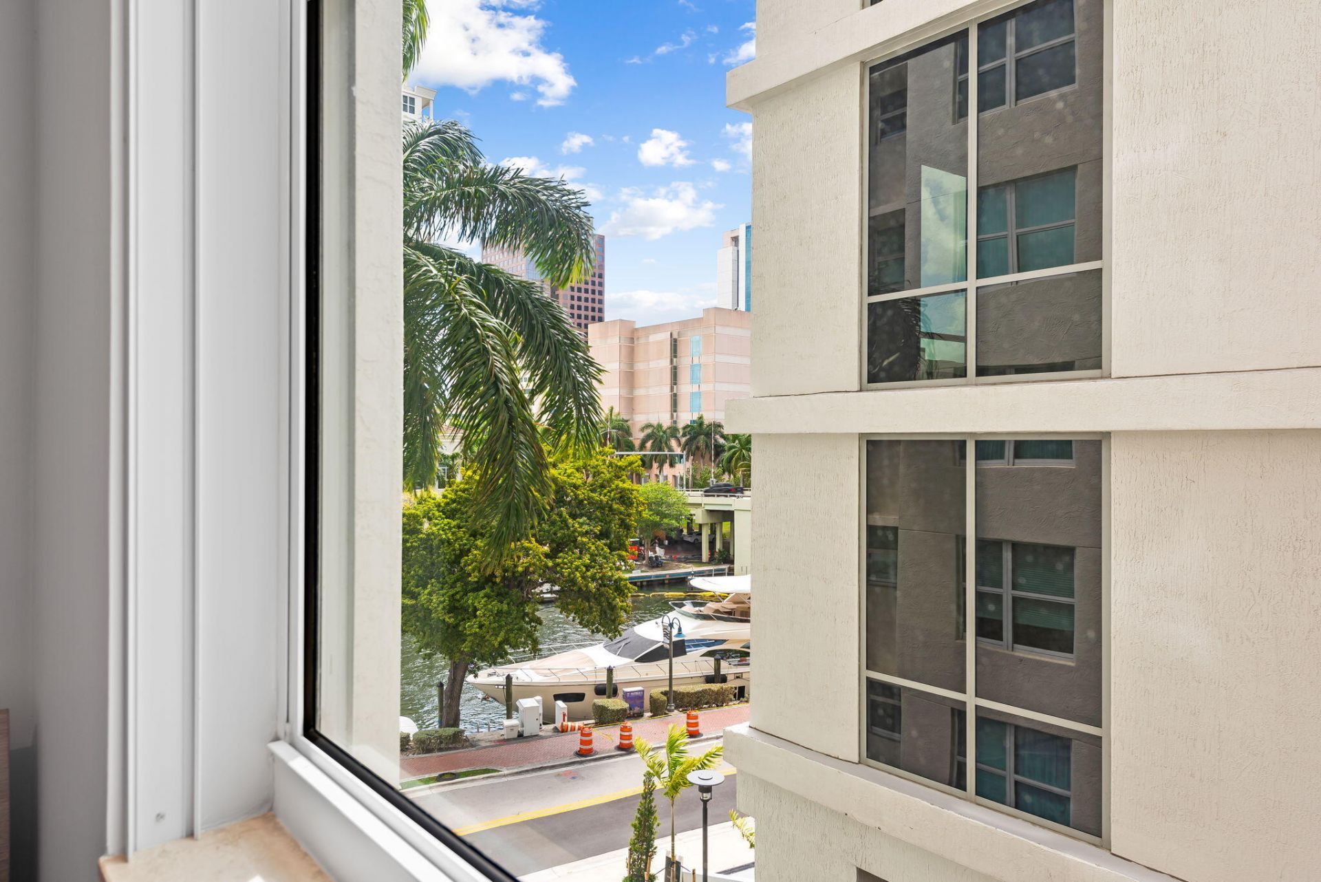 347 N New River Dr Drive E, Unit 405, Fort Lauderdale, FL 33301 Photo