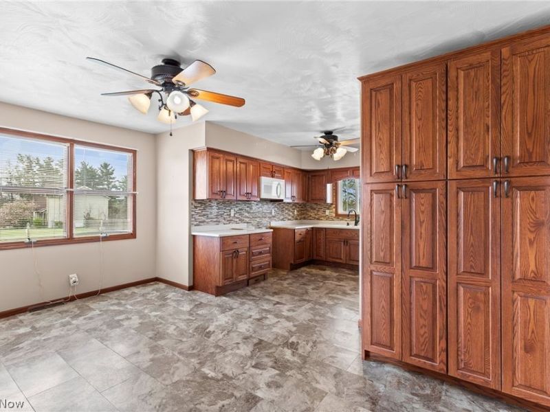 68710 Blaine Chermont Road, Bridgeport, OH 43912 Photo 11