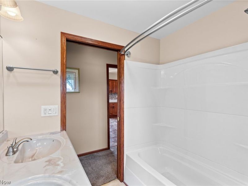 68710 Blaine Chermont Road, Bridgeport, OH 43912 Photo 19