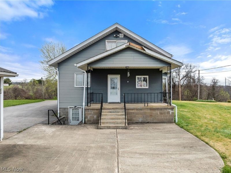 68710 Blaine Chermont Road, Bridgeport, OH 43912 Photo 4