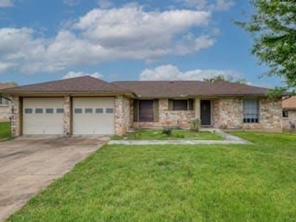 1504 Thornridge RD, Austin, TX 78758