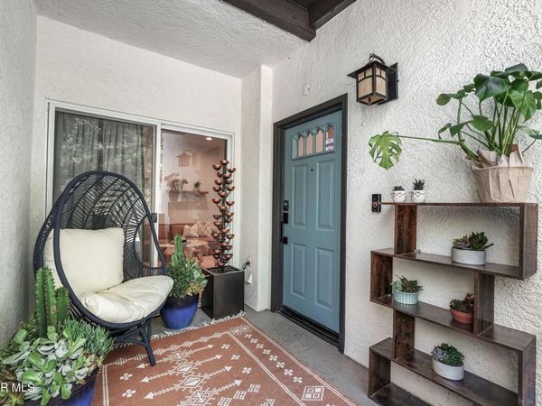 5473 Spanish Oak Lane, Unit G, Oak Park, CA 91377