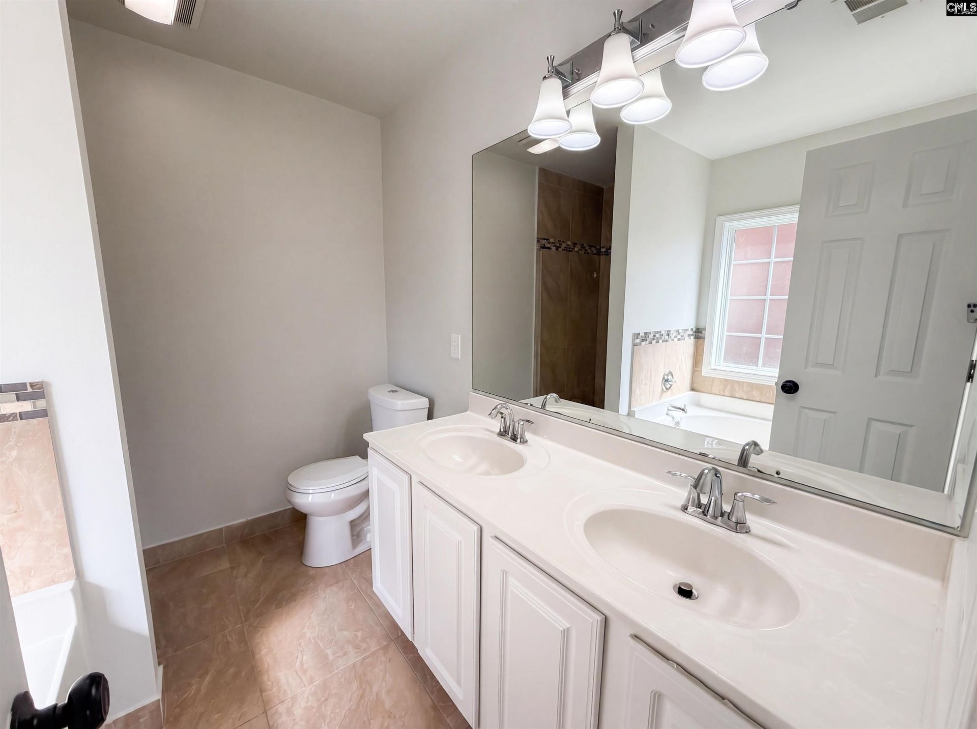 249 Hollingsworth Lane Photo 16