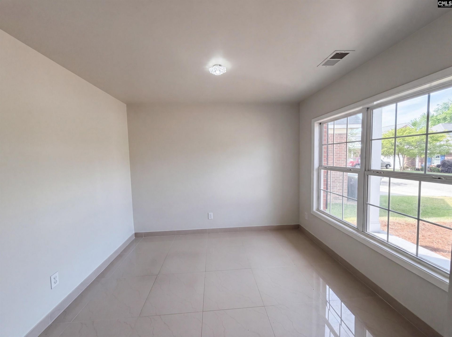 249 Hollingsworth Lane Photo 9