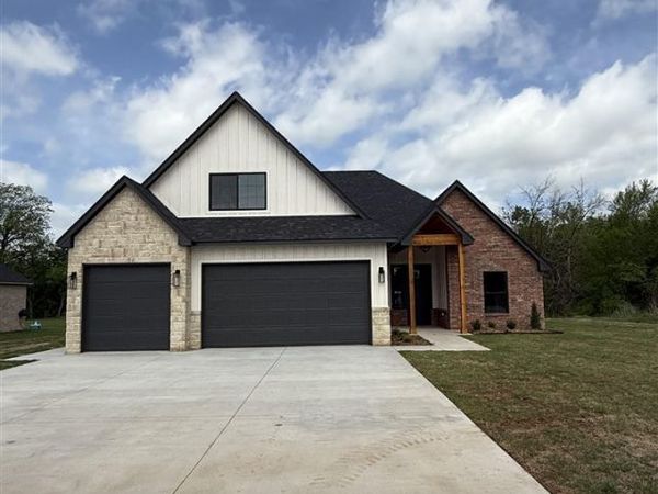 4816 N Rogers Drive, Stillwater, OK 74075