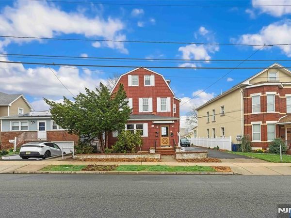 649 New Jersey Avenue, LYNDHURST, NJ 07071