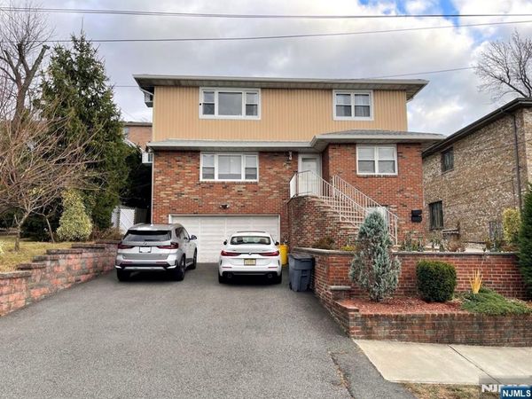 452 7th Street 1FL, PALISADES PARK, NJ 07650