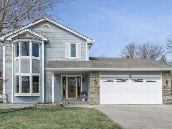 801 Gramsey Place, Burnsville, MN 55306