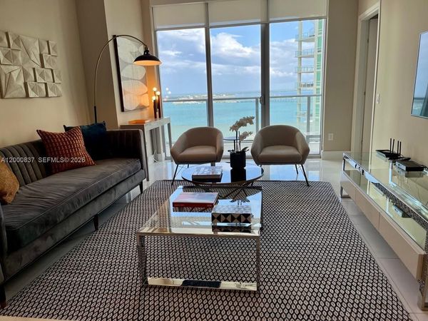 1300 Brickell Bay Dr, Unit 2307, Miami, FL 33131