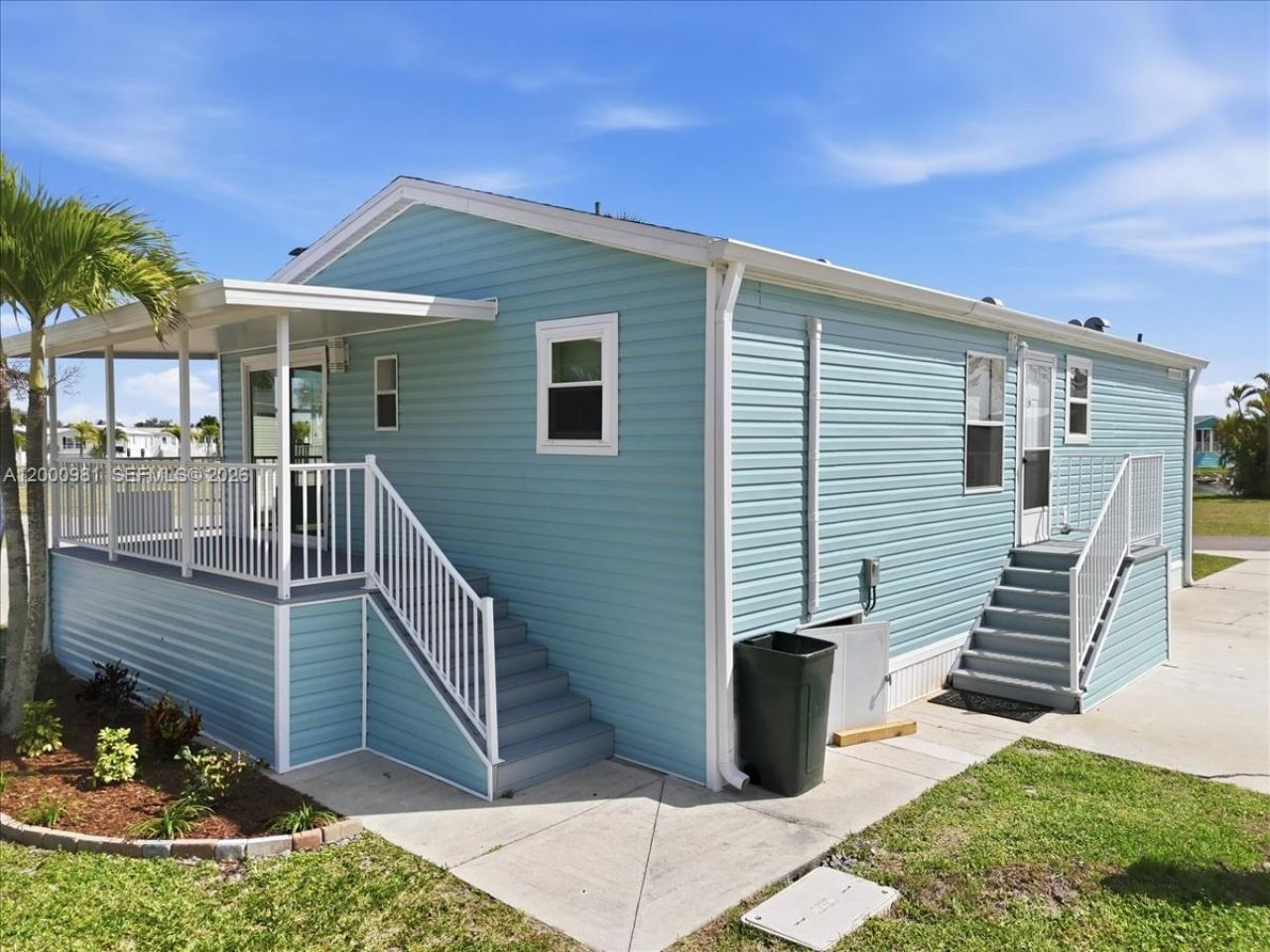 730 Chippewa, Fort Myers Beach, FL 33931 Photo
