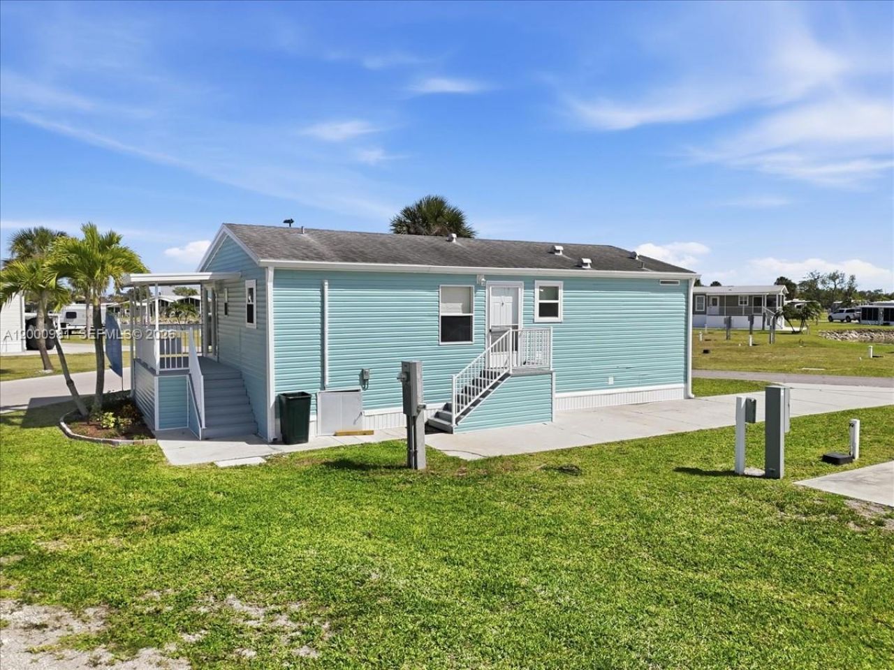 730 Chippewa, Fort Myers Beach, FL 33931 Photo