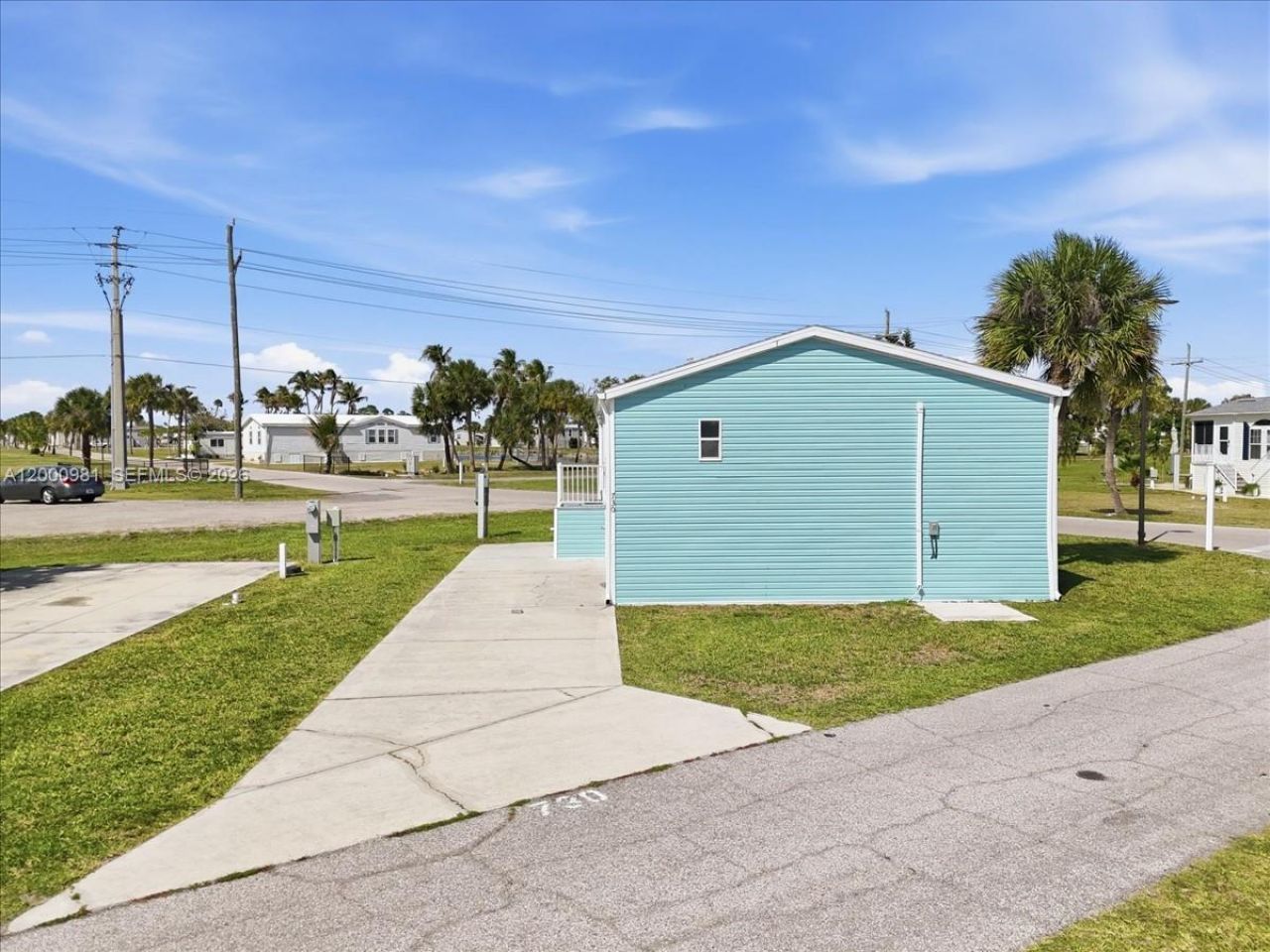 730 Chippewa, Fort Myers Beach, FL 33931 Photo