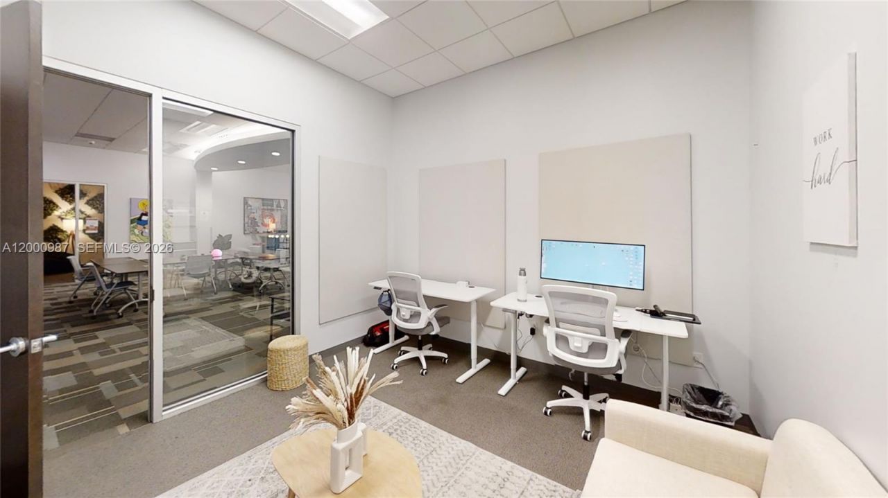 1501 Biscayne Blvd, Unit D, Miami, FL 33132 Photo
