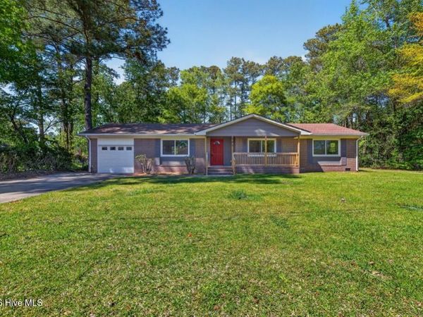 201 Stratford Road, Havelock, NC 28532