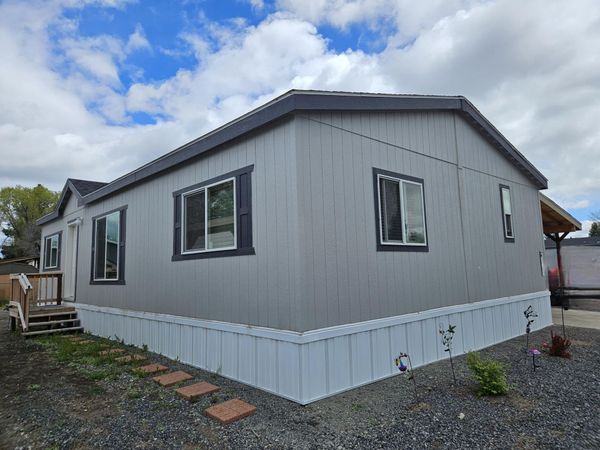 4647 Winter Avenue, Unit SPC 81, Klamath Falls, OR 97603