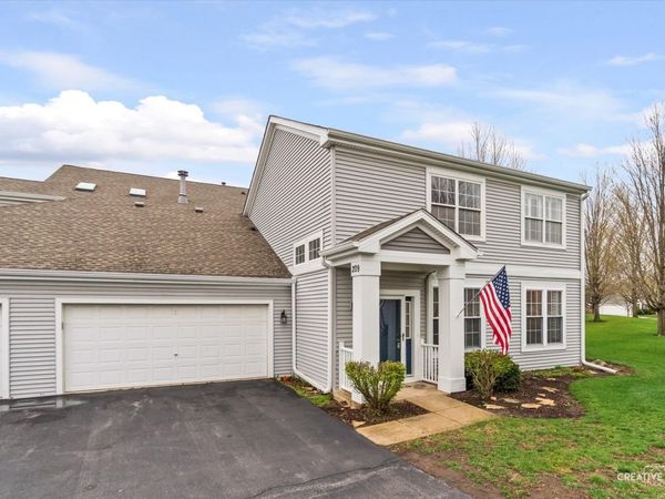 209 Grays Drive, Oswego, IL 60543