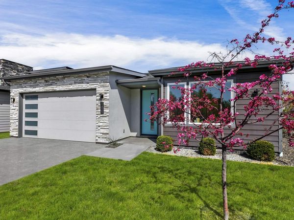 1425 E Jade Creek St, Eagle, ID 83616