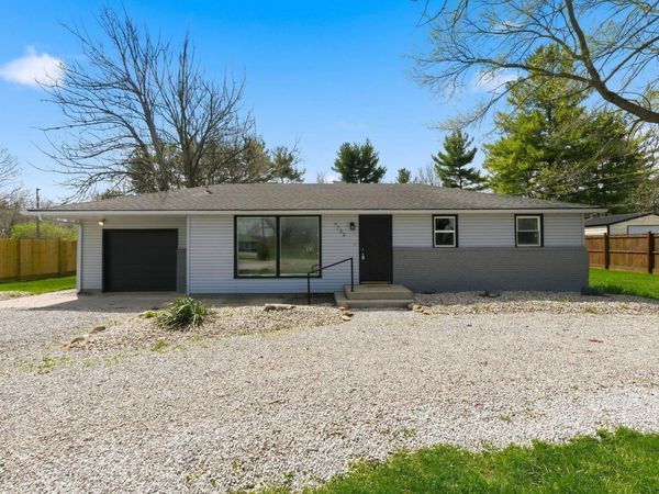 7732 Hosler Road, Leo, IN 46765
