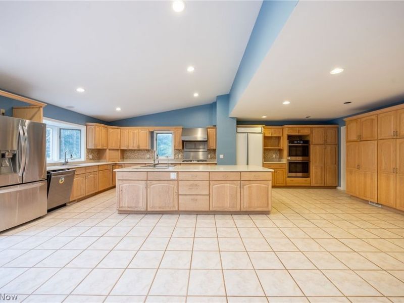 3475 Rolling Hills Drive, Pepper Pike, OH 44124 Photo 13