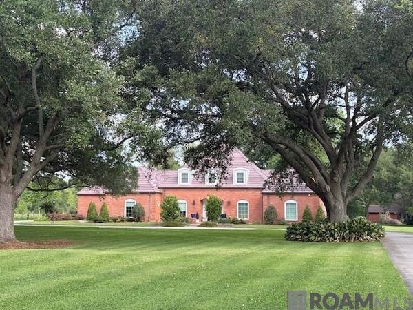 62480 Belleview Rd, Plaquemine, LA 70764