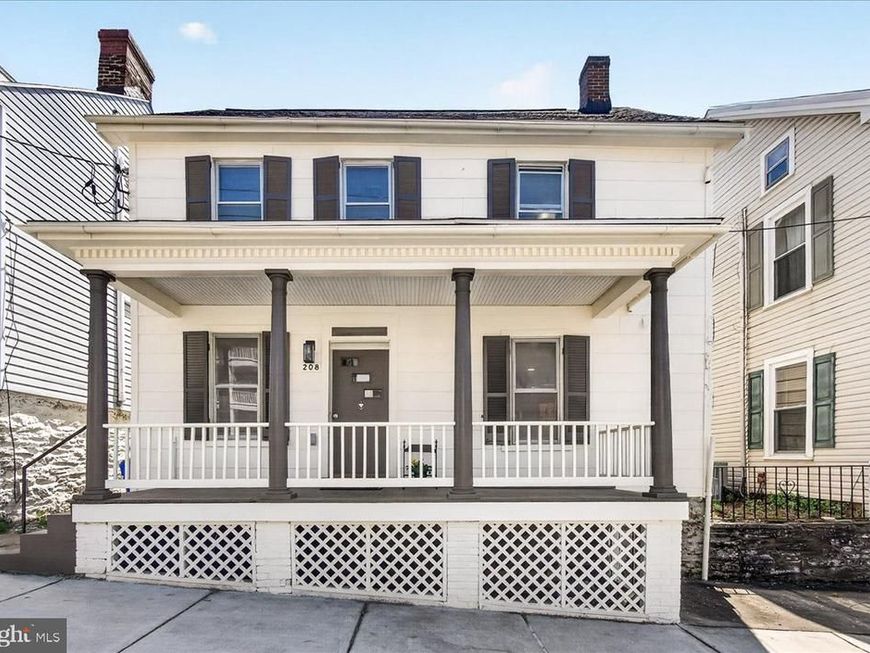 208 Main Street, Middletown, MD 21769 Main Photo