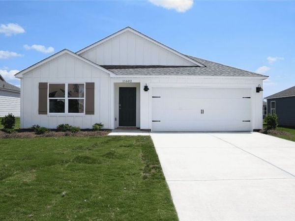 11602 Shortleaf Lane, Moundville, AL 35474