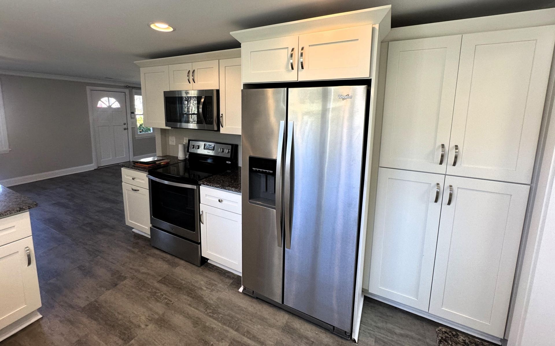 775 Riverland Drive Photo 4