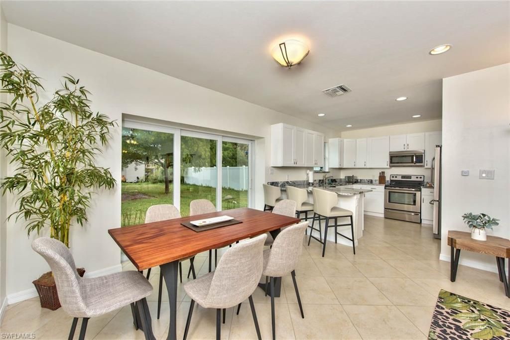 10091 Georgia St, Bonita Springs, FL 34135 Photo