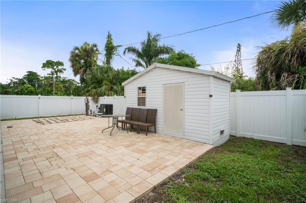 10091 Georgia St, Bonita Springs, FL 34135 Photo