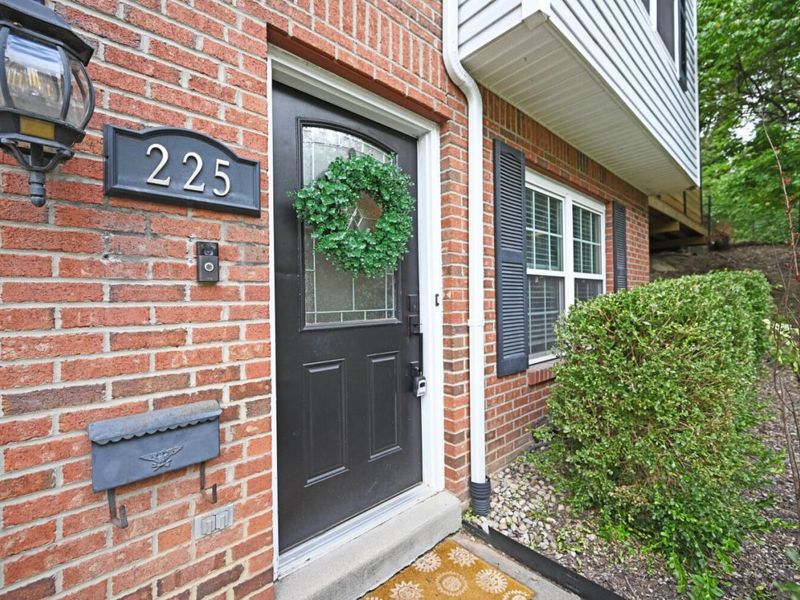 225 Memorial Parkway, Bellevue, KY 41073 Photo 3