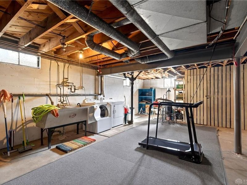 2110 Far Hills, Oakwood, OH 45419 Photo 10