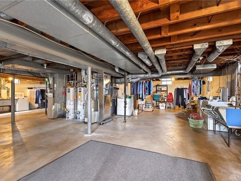 2110 Far Hills, Oakwood, OH 45419 Photo 11