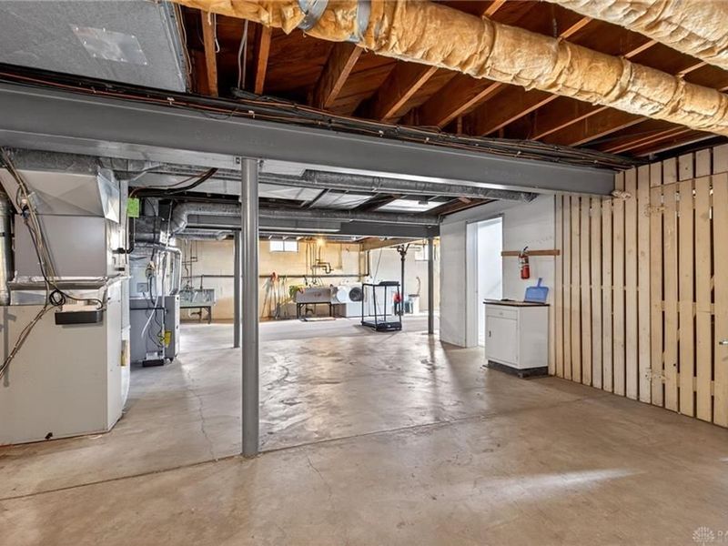 2110 Far Hills, Oakwood, OH 45419 Photo 15