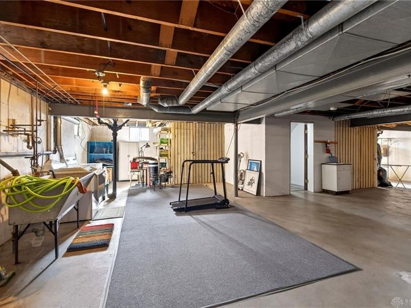 2110 Far Hills, Oakwood, OH 45419 Photo 18