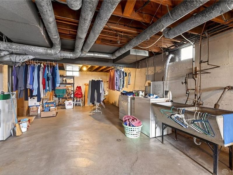 2110 Far Hills, Oakwood, OH 45419 Photo 19