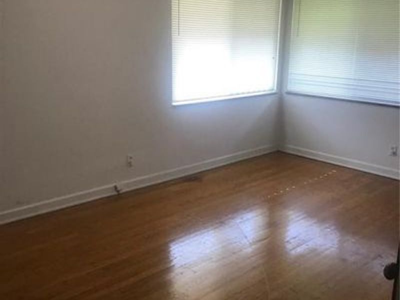 2110 Far Hills, Oakwood, OH 45419 Photo 5