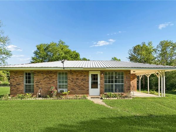 48205 LAURA ROGERS Road, Tickfaw, LA 70466
