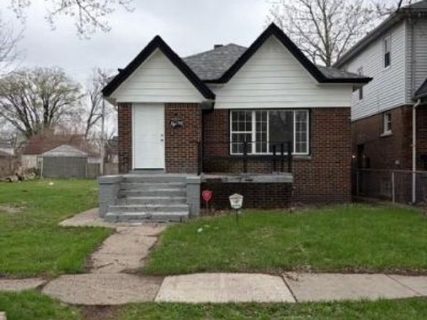 19995 Goddard Street, Detroit, MI 48234