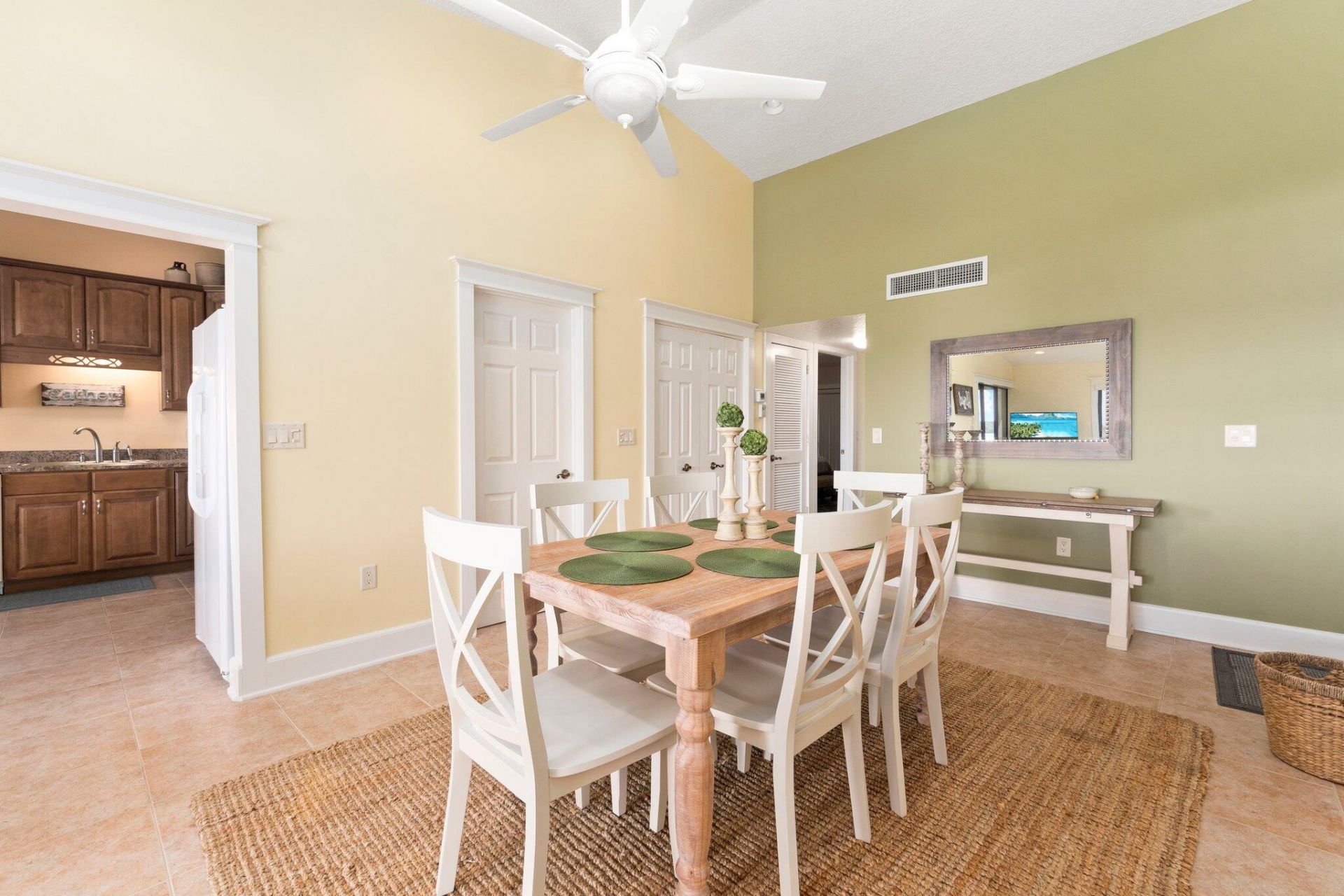 3225 S Lakeview Circle, Unit 22-202, Fort Pierce, FL 34949 Photo