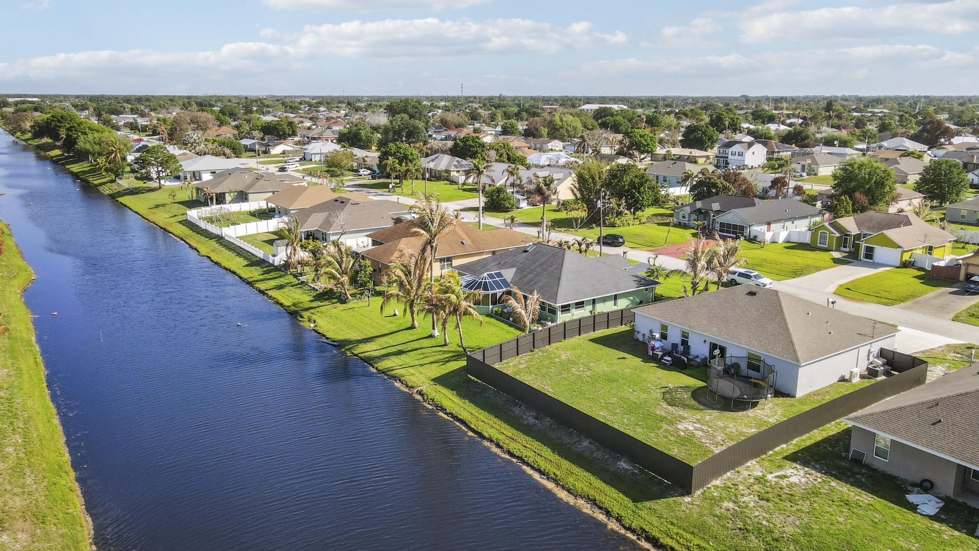 1892 SW Monterrey Lane, Port Saint Lucie, FL 34953 Photo