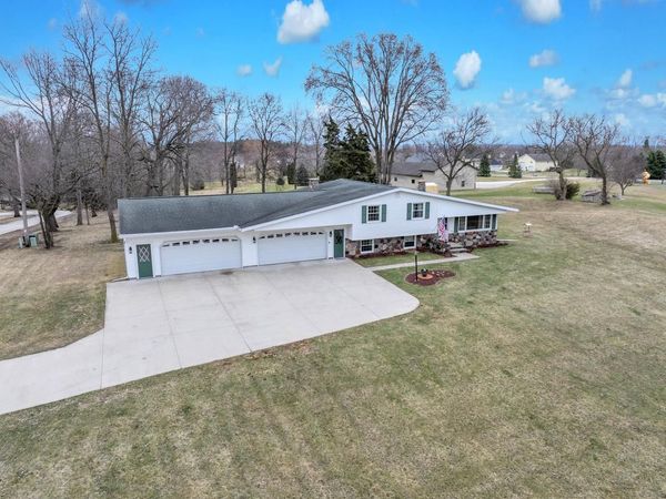 W8090 Thomaswood TRAIL, Fond Du Lac, WI 54937