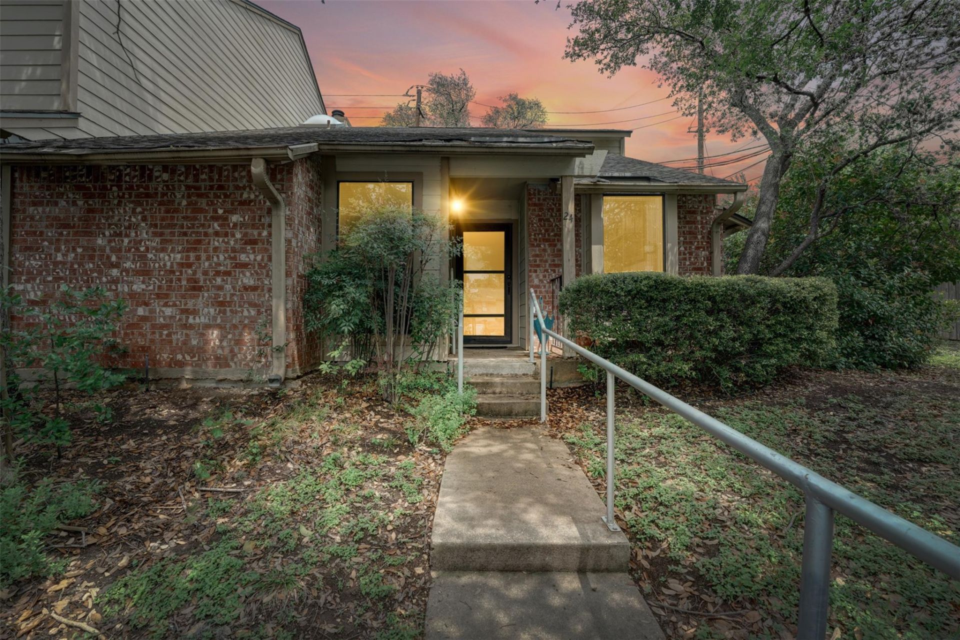 3801 Menchaca Rd, Unit 24, Austin, TX 78704 Main Photo