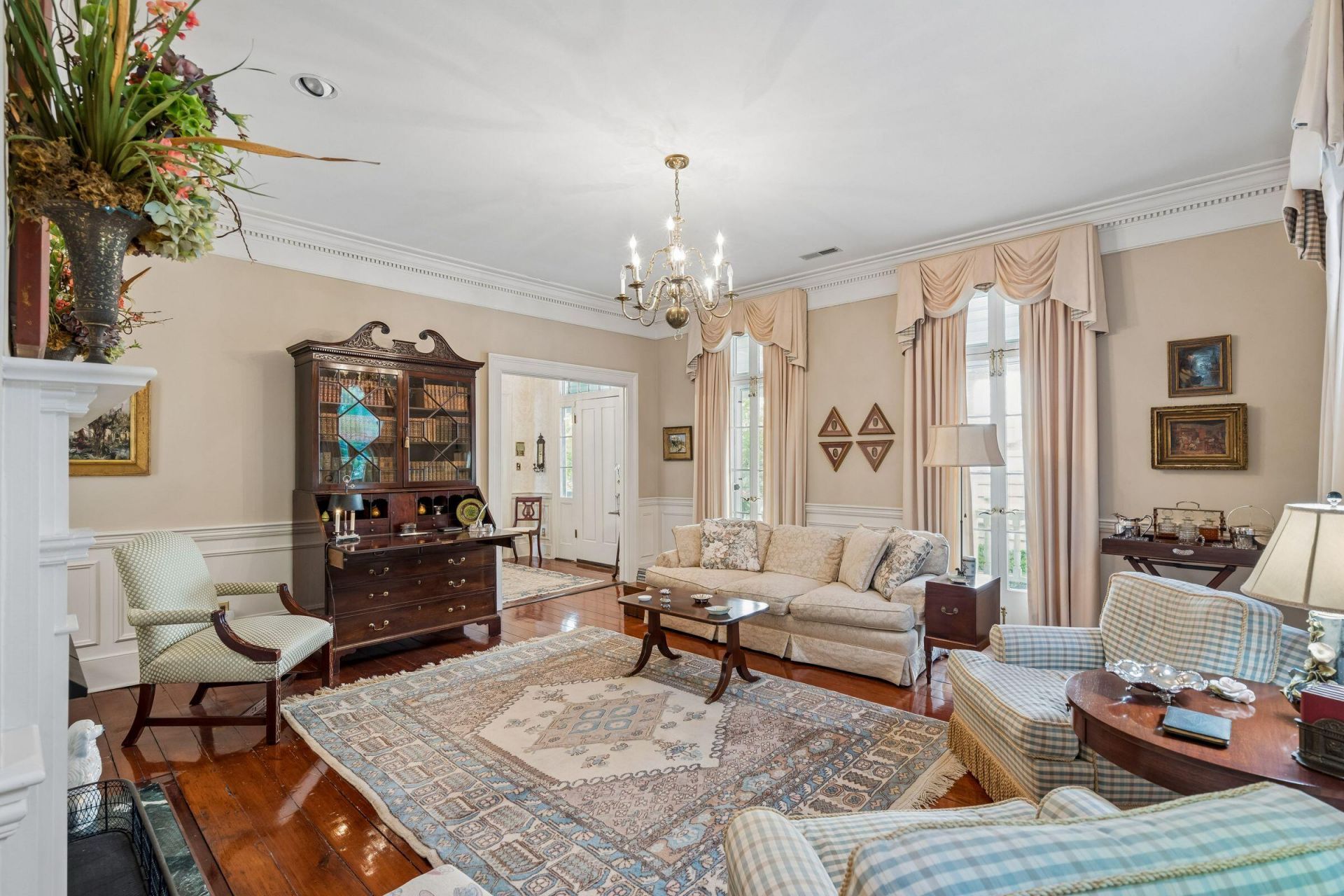 3 Lamboll Street Photo 17