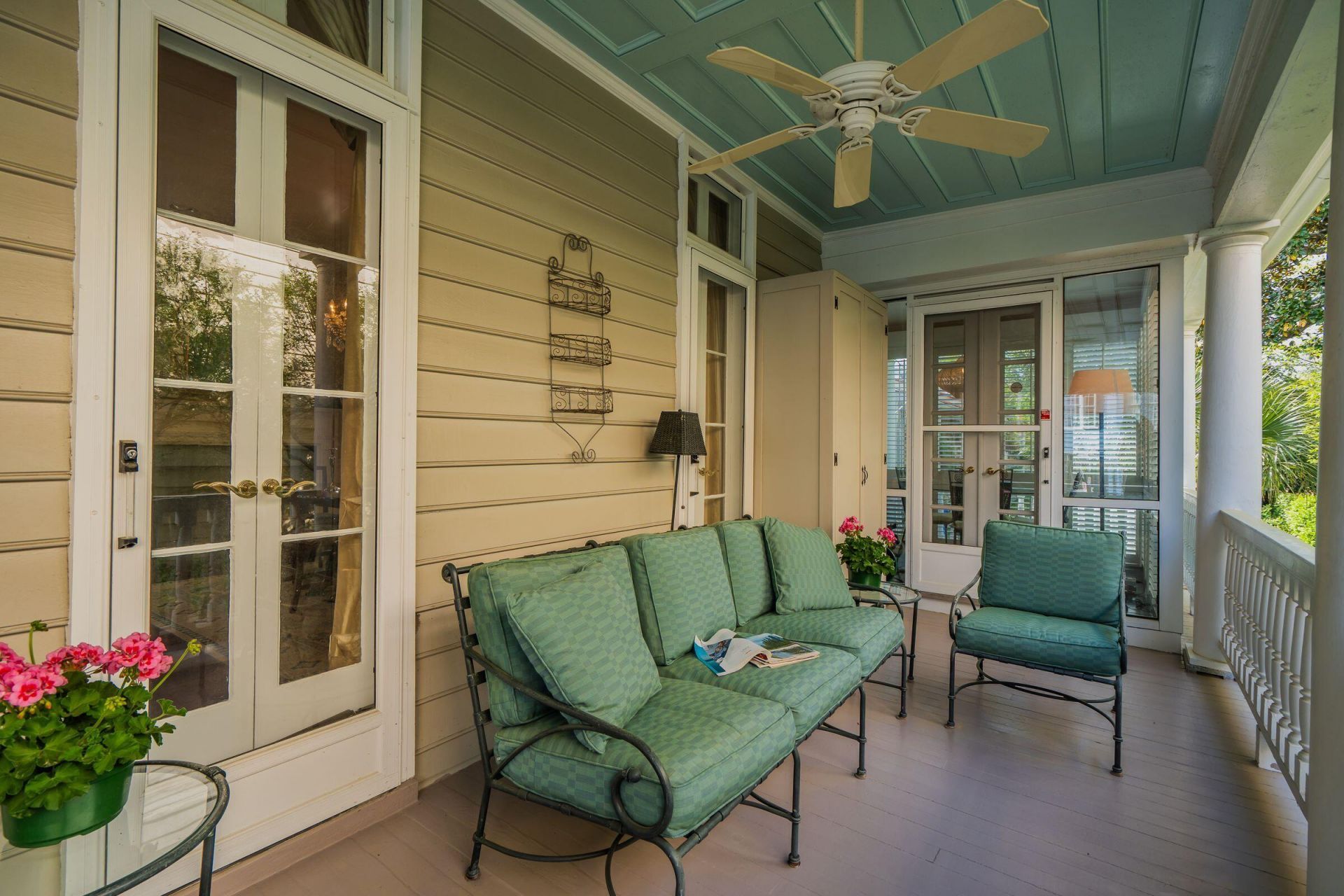 3 Lamboll Street Photo 24