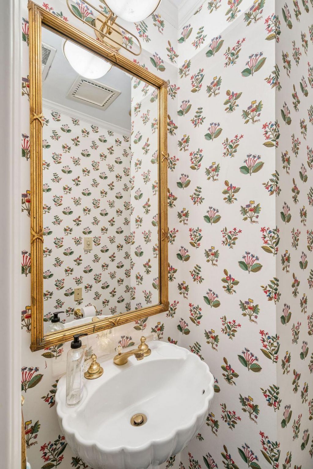 3 Lamboll Street Photo 35