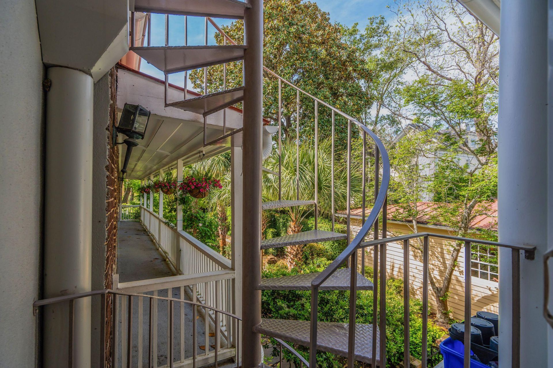 3 Lamboll Street Photo 36