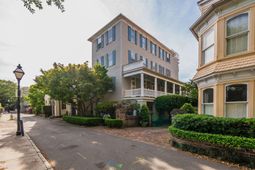 3 Lamboll Street photo 4